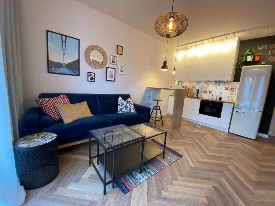 Art Marina Nad Rzeka Z Bezplatnym Parkingiem Apartment Wroclaw Luaran gambar